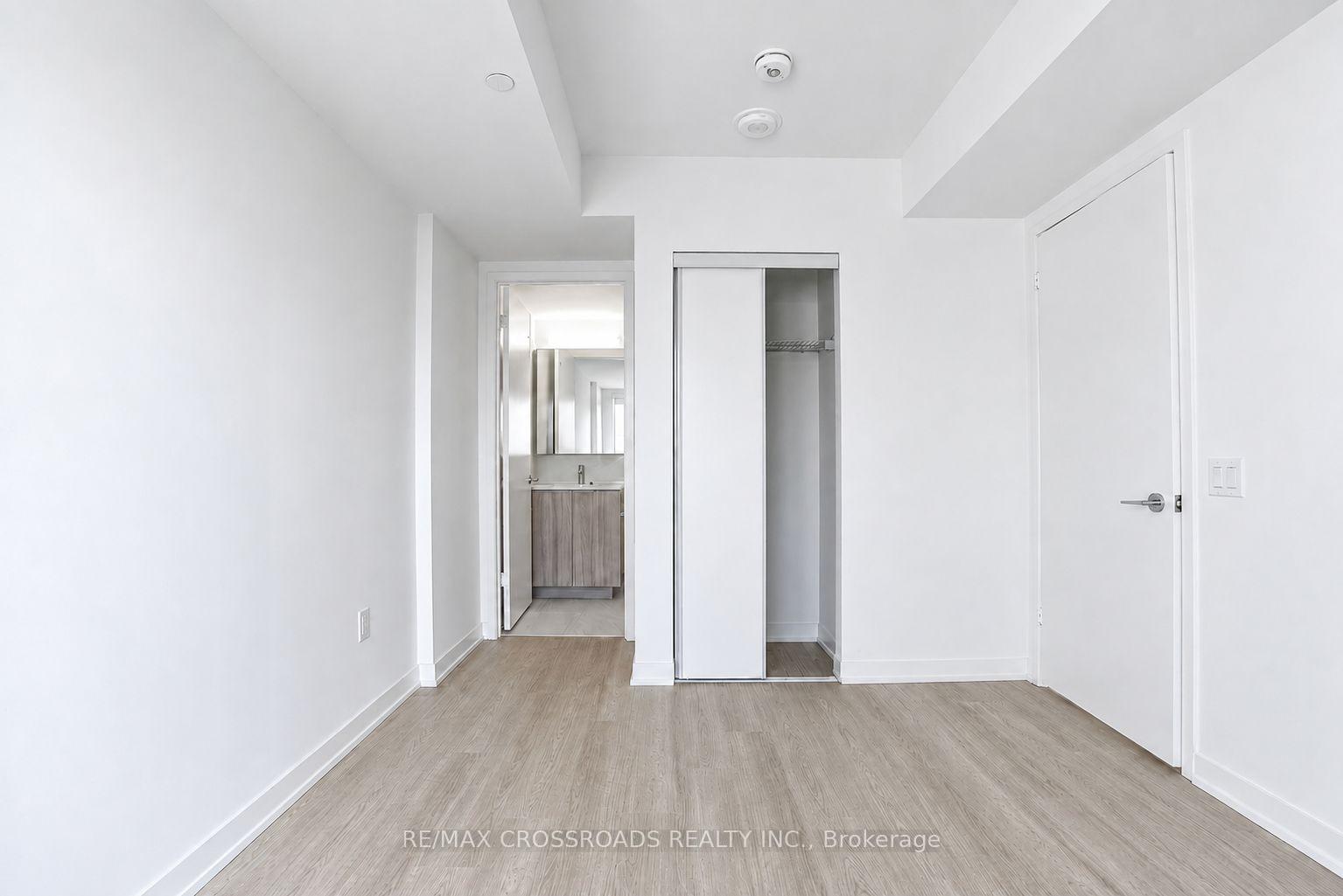 Photo 10 of Unit 1503, 15 David Salomon Drive, Toronto, Flemingdon Park — HOMEH