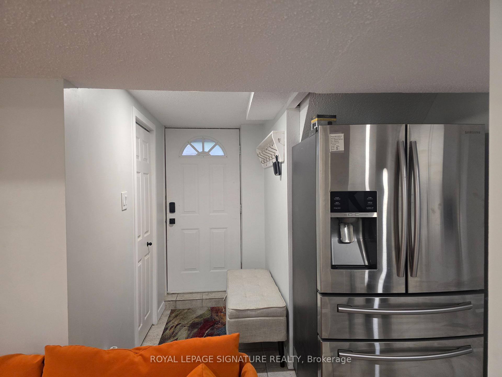 Photo 3 of Unit Lower, 211 Glen Hill Drive, Whitby, Blue Grass Meadows — HOMEH