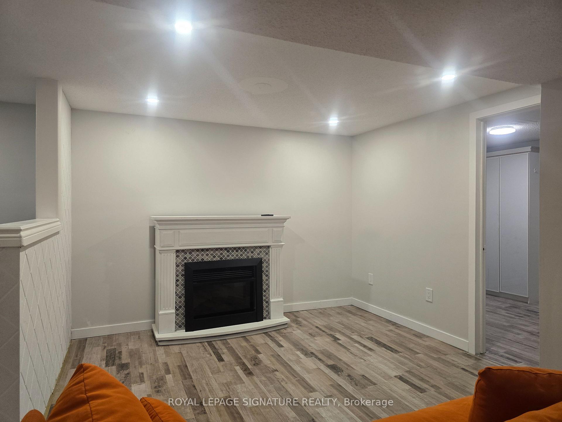 Photo 6 of Unit Lower, 211 Glen Hill Drive, Whitby, Blue Grass Meadows — HOMEH