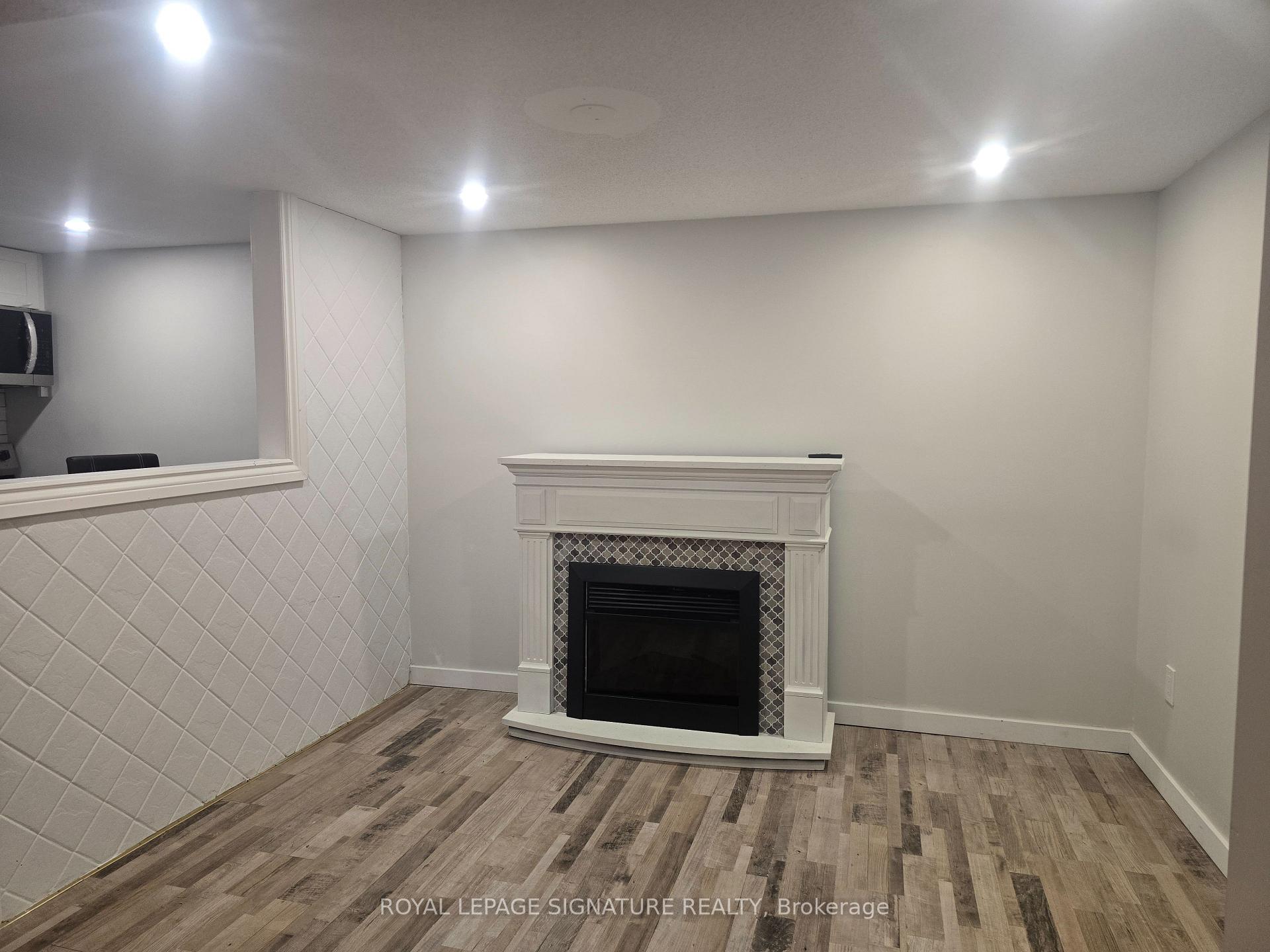 Photo 7 of Unit Lower, 211 Glen Hill Drive, Whitby, Blue Grass Meadows — HOMEH