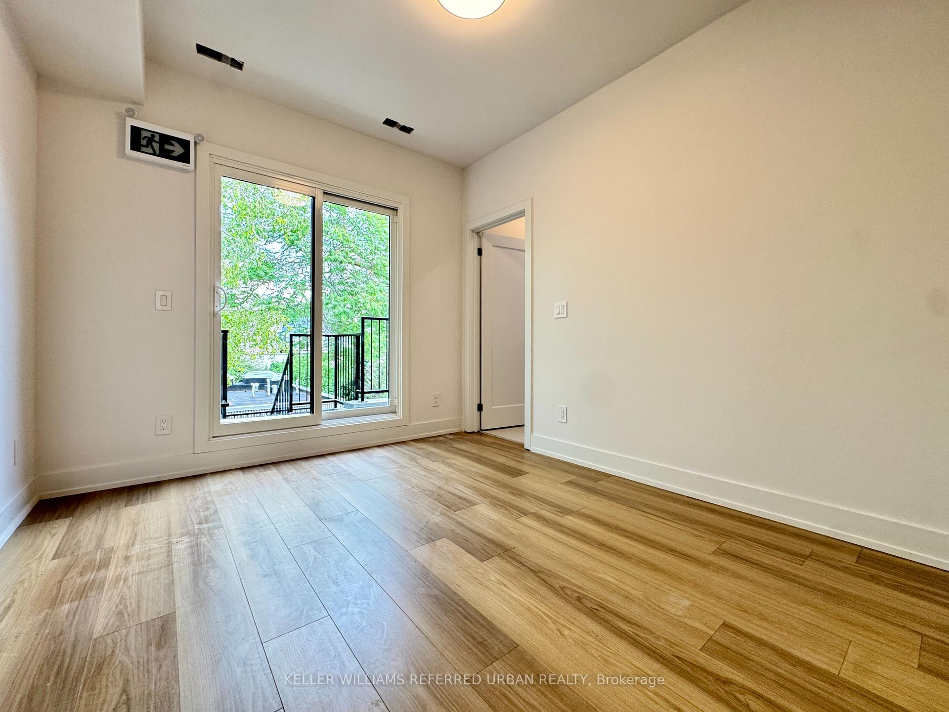 Photo 8 of Unit 4, 269 Brunswick Avenue, Toronto, University — HOMEH