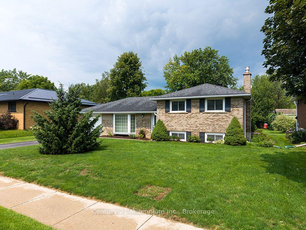 Photo 2 of 631 Cameron Street, Collingwood — HOMEH