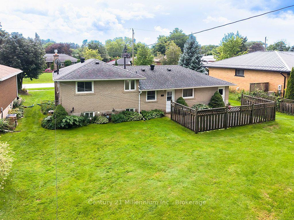 Photo 30 of 631 Cameron Street, Collingwood — HOMEH