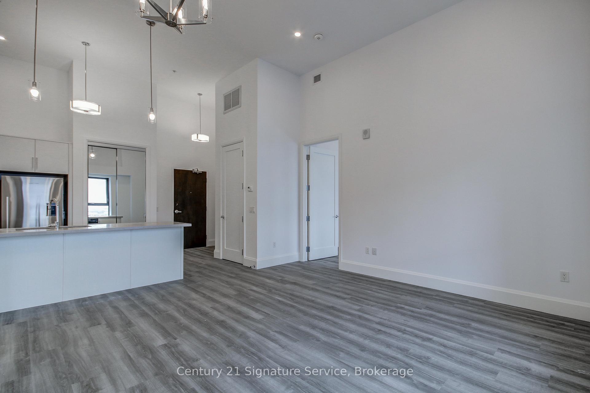 Photo 15 of Unit LPH16, 118 King Street, Hamilton, Beasley — HOMEH