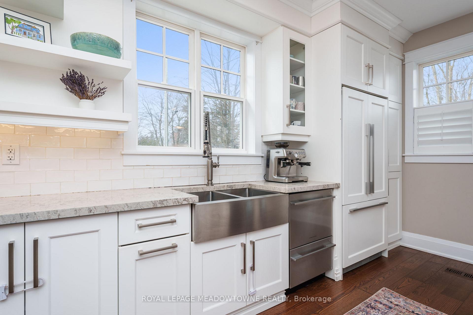 Photo 4 of 2 Bennett Place, Halton Hills, Glen Williams — HOMEH