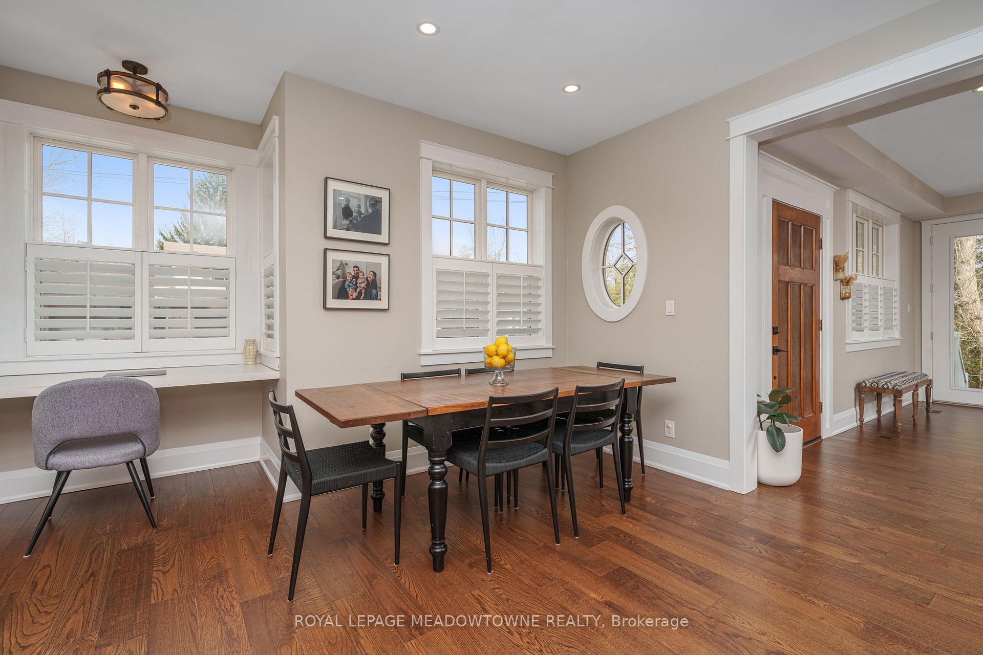 Photo 6 of 2 Bennett Place, Halton Hills, Glen Williams — HOMEH