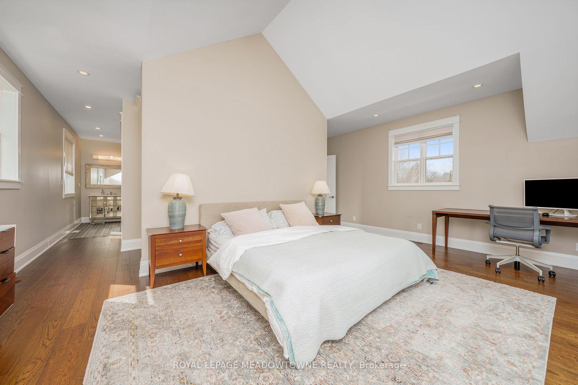 Photo 11 of 2 Bennett Place, Halton Hills, Glen Williams — HOMEH