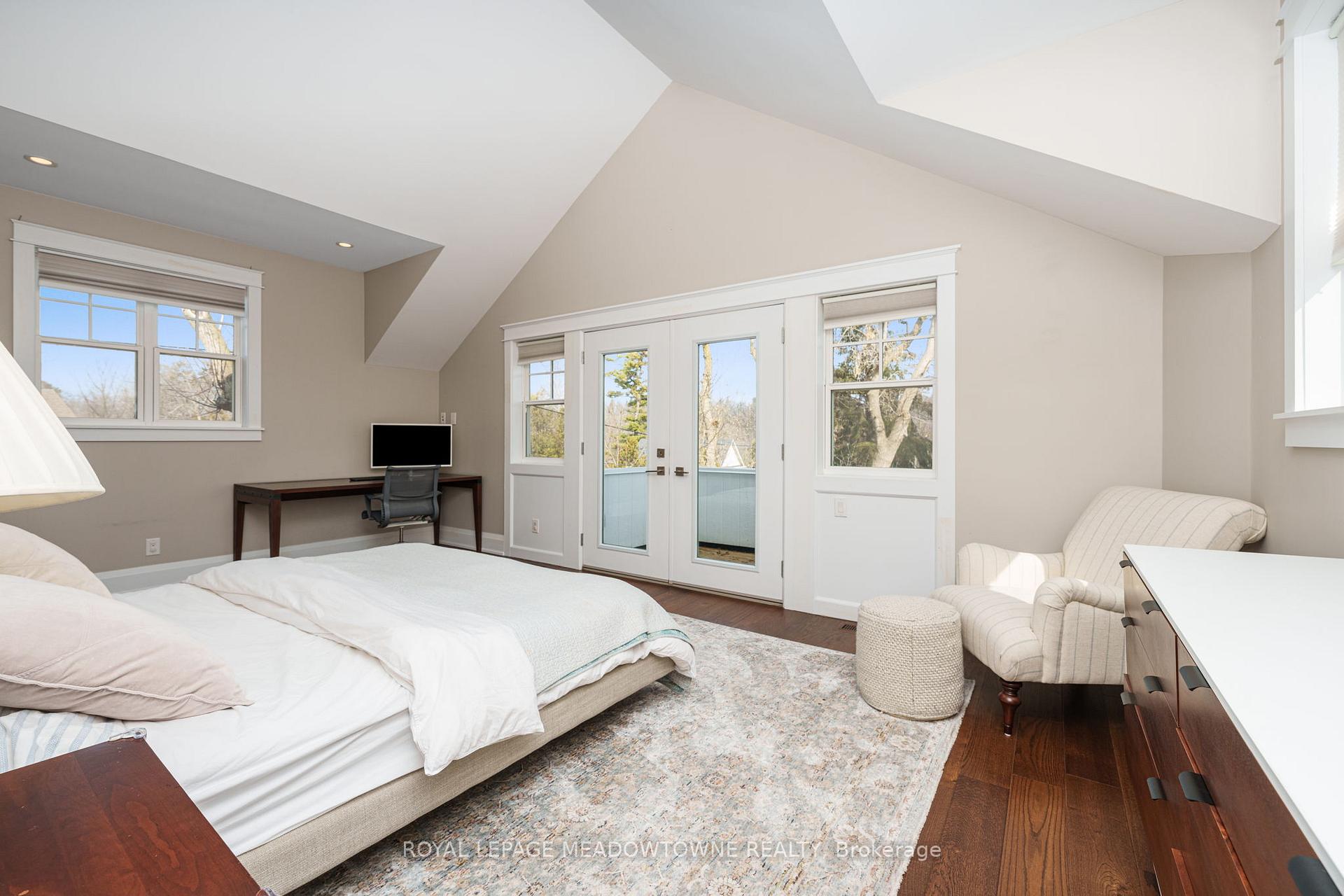Photo 12 of 2 Bennett Place, Halton Hills, Glen Williams — HOMEH