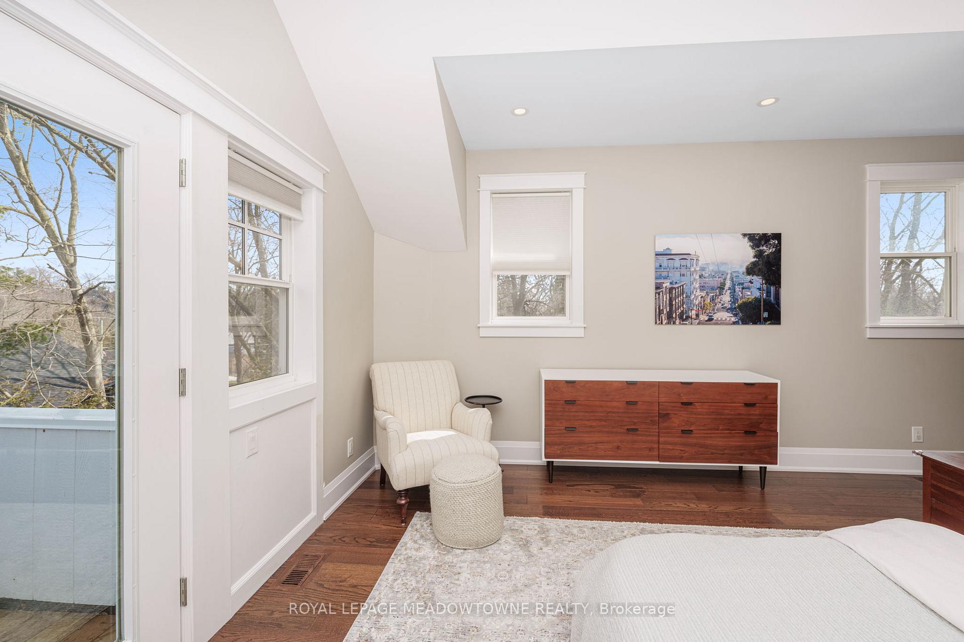 Photo 14 of 2 Bennett Place, Halton Hills, Glen Williams — HOMEH