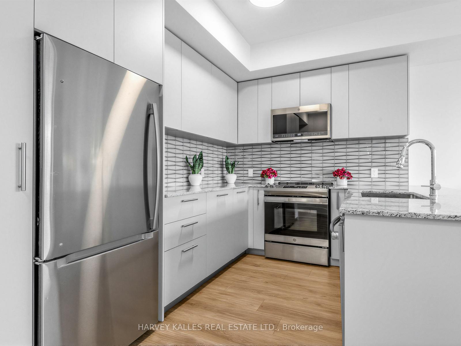 Photo 4 of Unit 329, 101 Cathedral High Street, Markham, Cathedraltown — HOMEH