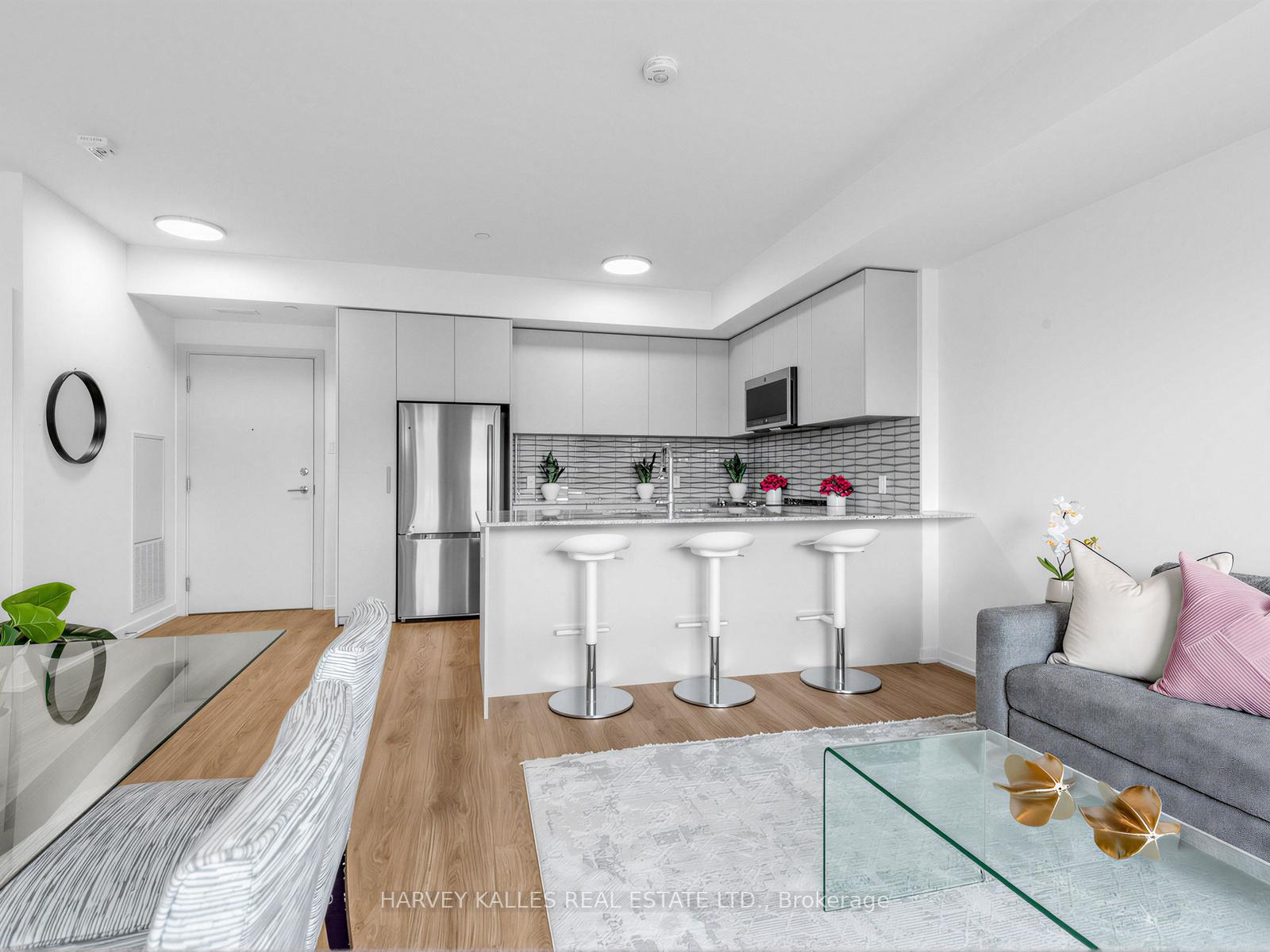 Photo 15 of Unit 329, 101 Cathedral High Street, Markham, Cathedraltown — HOMEH