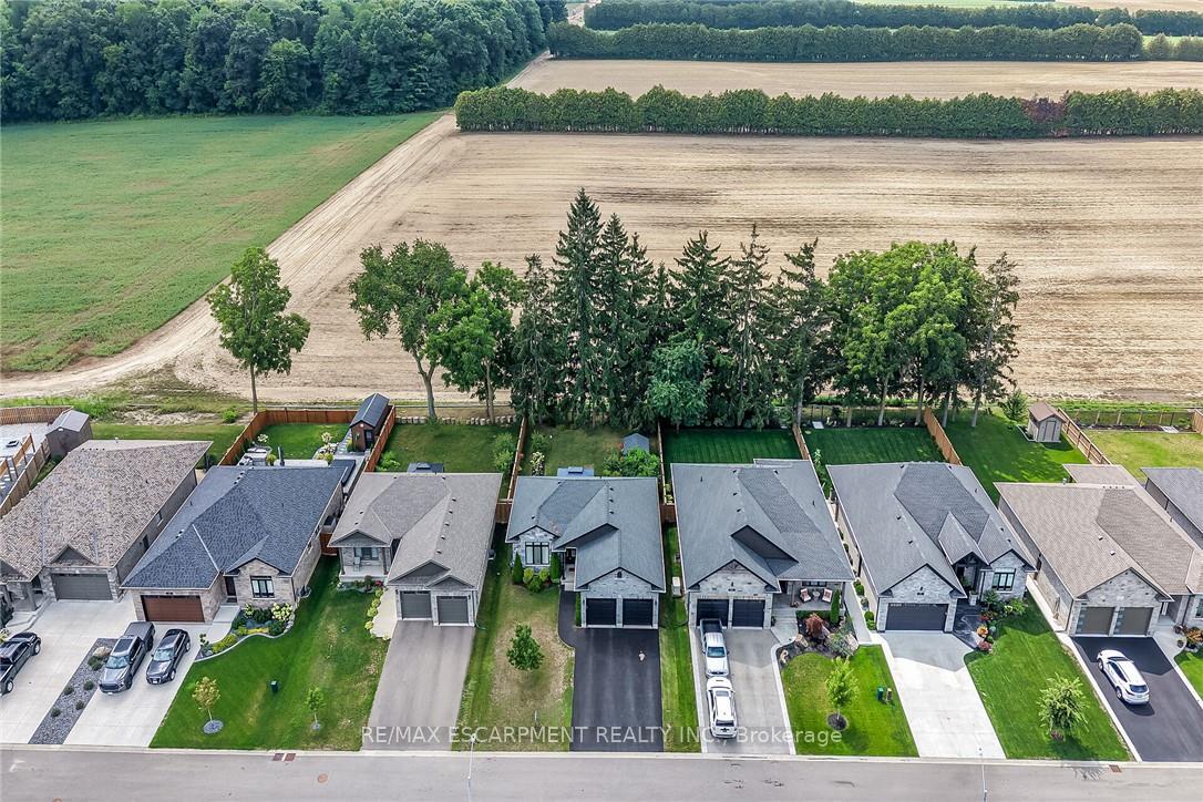 Photo 48 of 26 Stonebridge Place, Norfolk, Simcoe — HOMEH