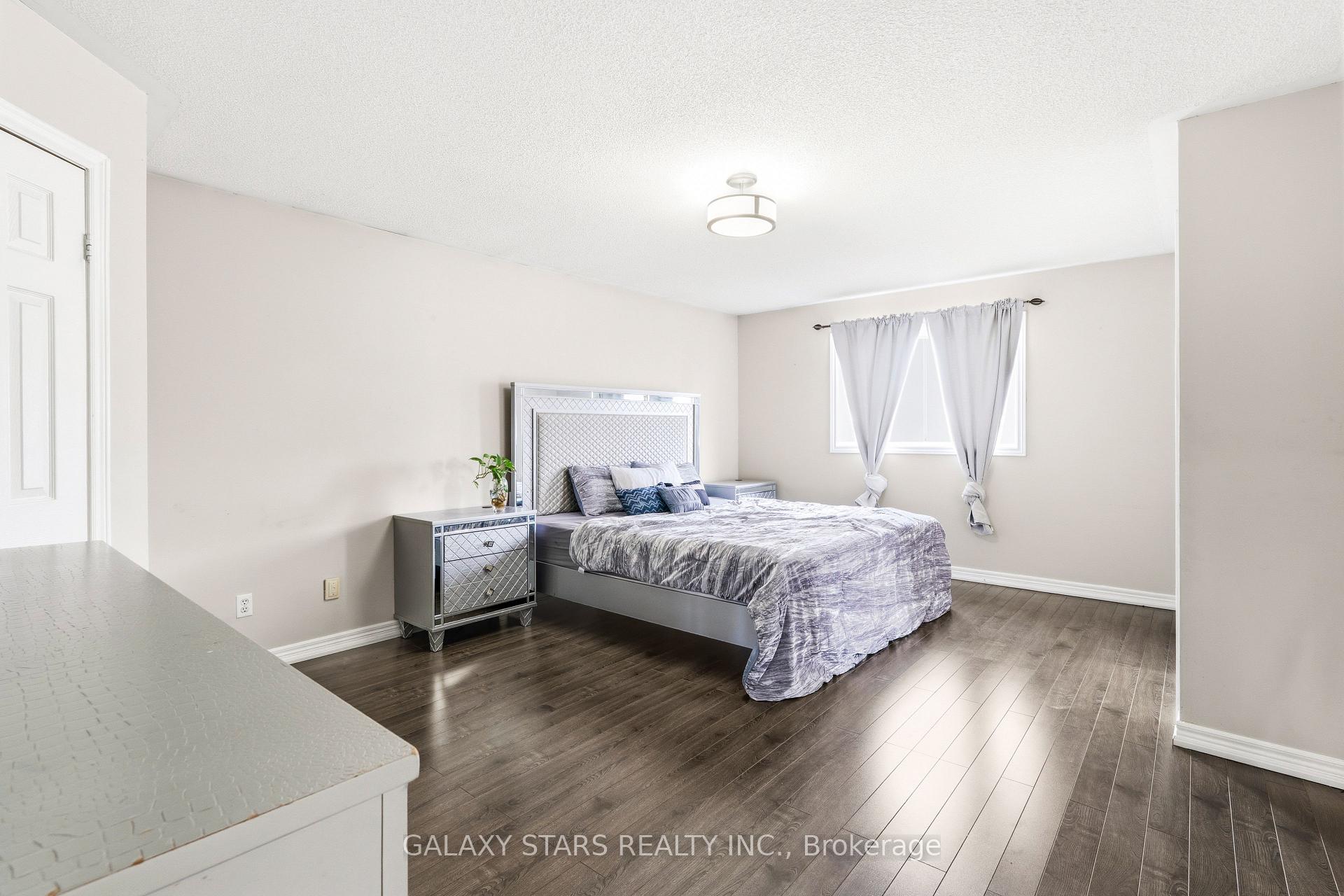 Photo 24 of 124 Amberview Drive, Georgina, Keswick South — HOMEH