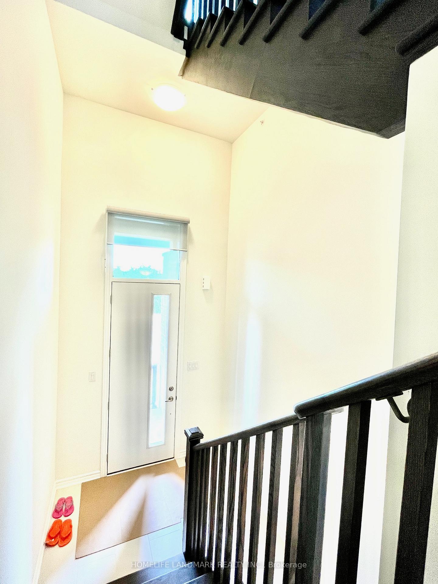 Photo 3 of 3165 Elgin Mills Road E, Markham, Victoria Square — HOMEH