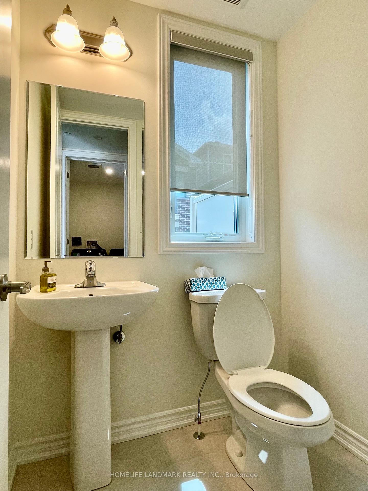 Photo 10 of 3165 Elgin Mills Road E, Markham, Victoria Square — HOMEH