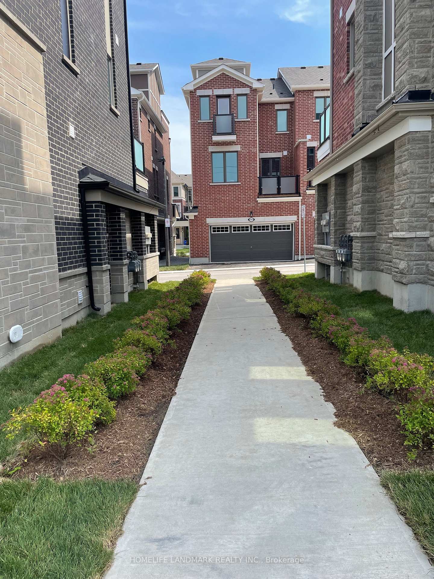 Photo 21 of 3165 Elgin Mills Road E, Markham, Victoria Square — HOMEH