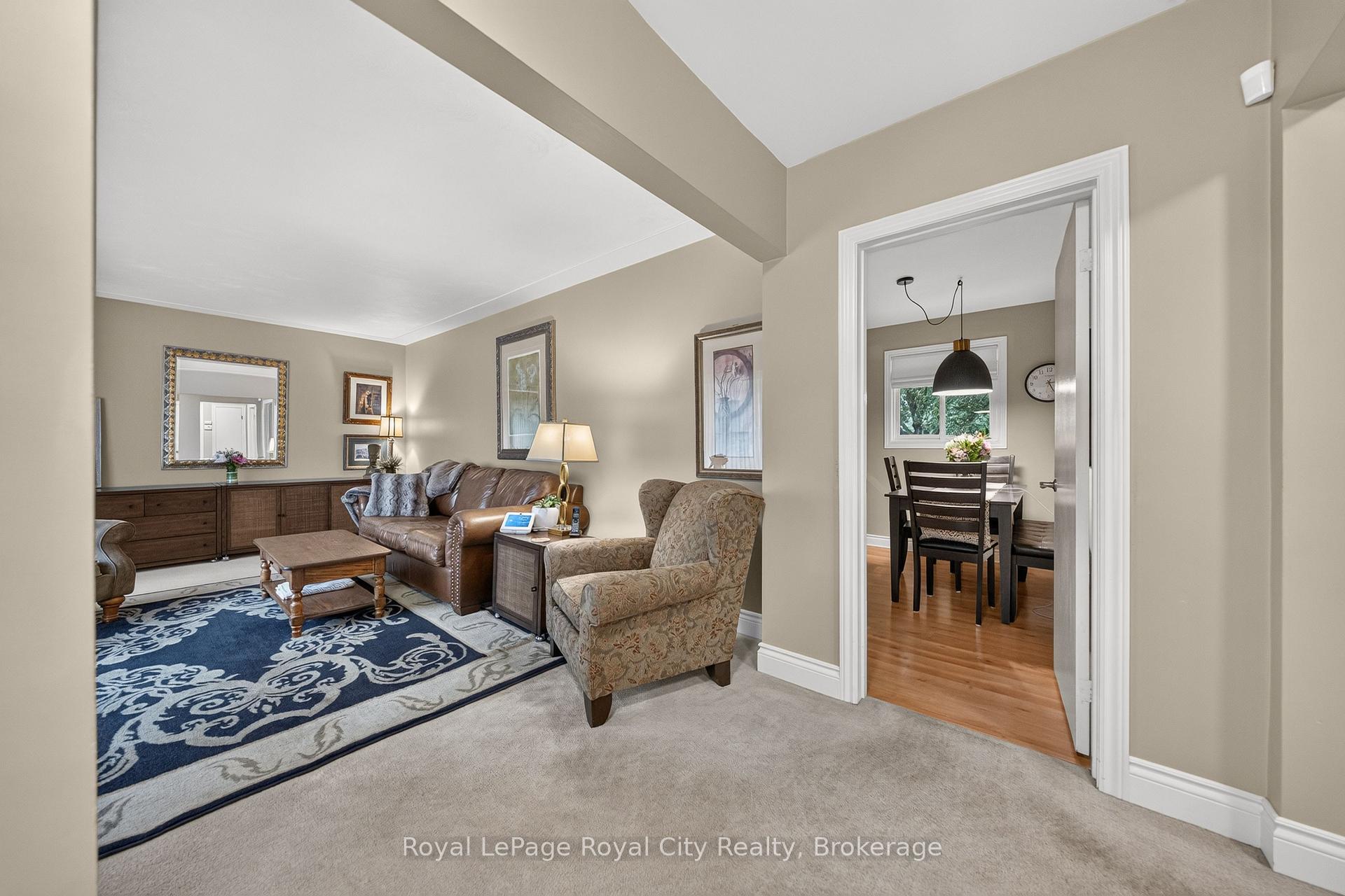 Photo 5 of 12 Tobey Avenue, Guelph, St. George's — HOMEH