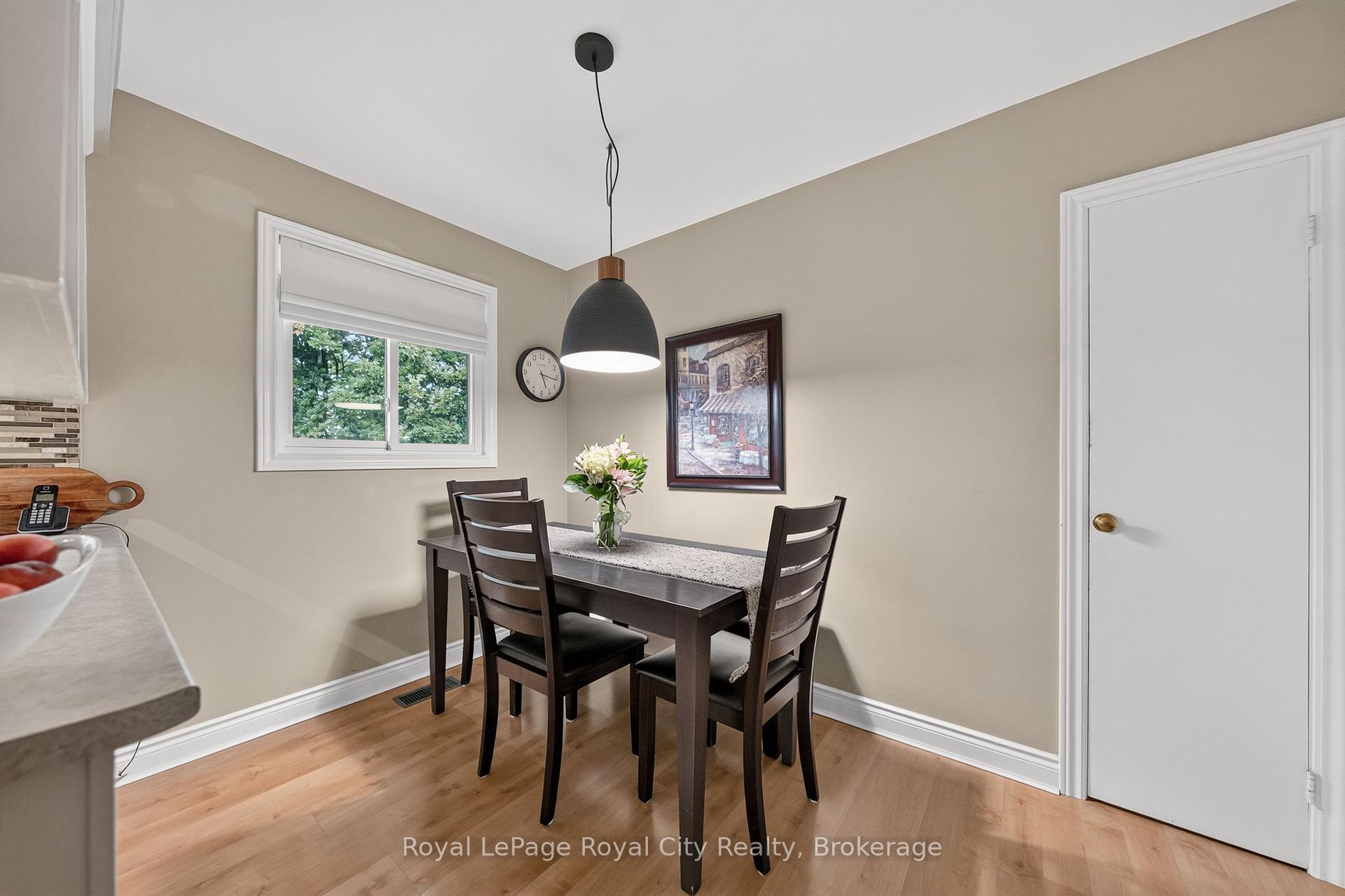 Photo 10 of 12 Tobey Avenue, Guelph, St. George's — HOMEH