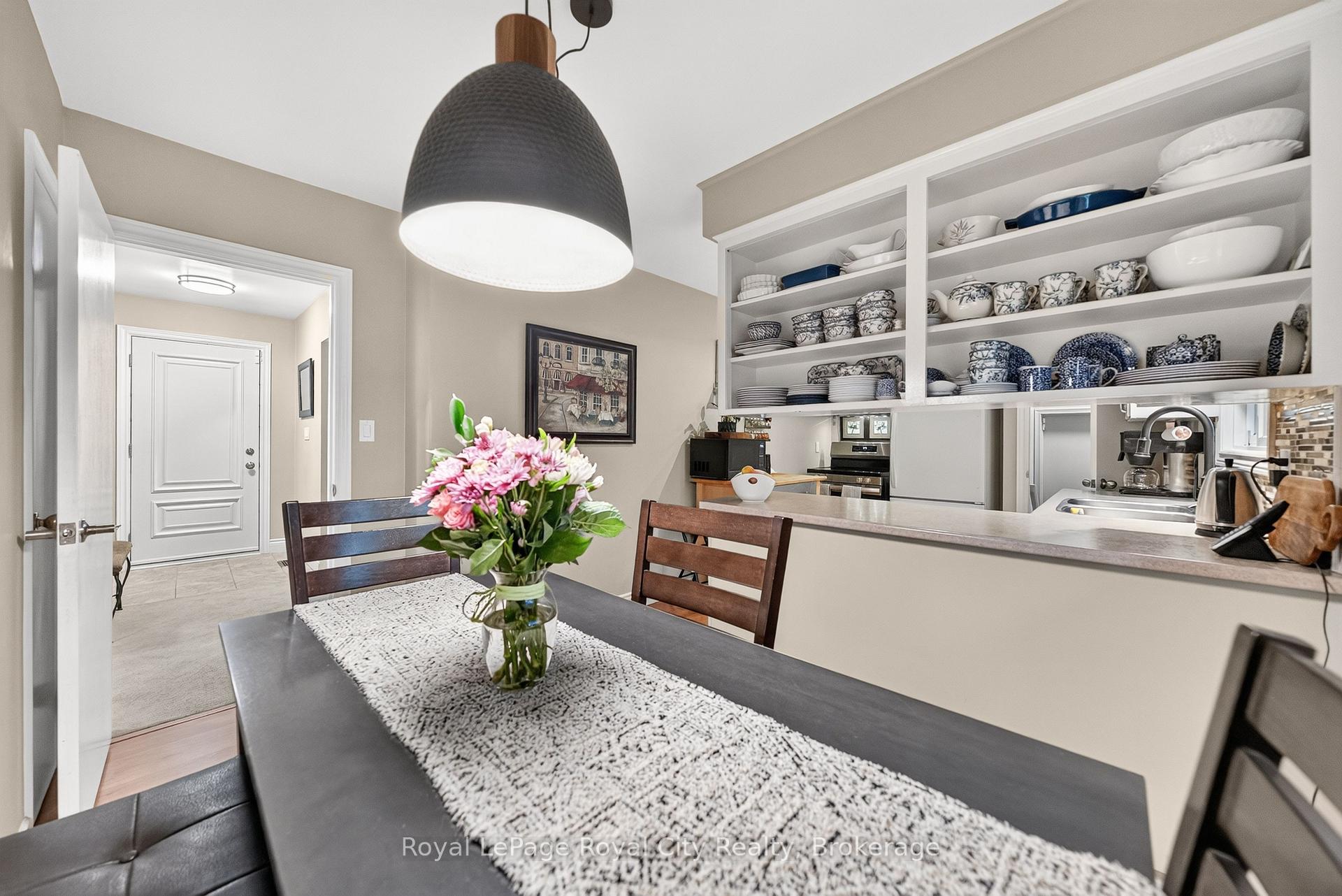 Photo 11 of 12 Tobey Avenue, Guelph, St. George's — HOMEH