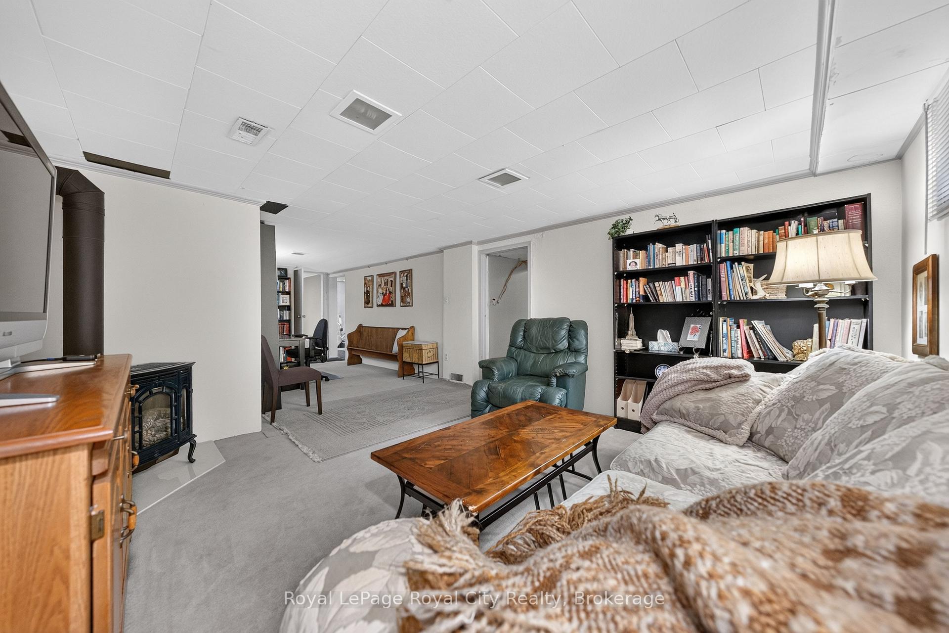 Photo 31 of 12 Tobey Avenue, Guelph, St. George's — HOMEH