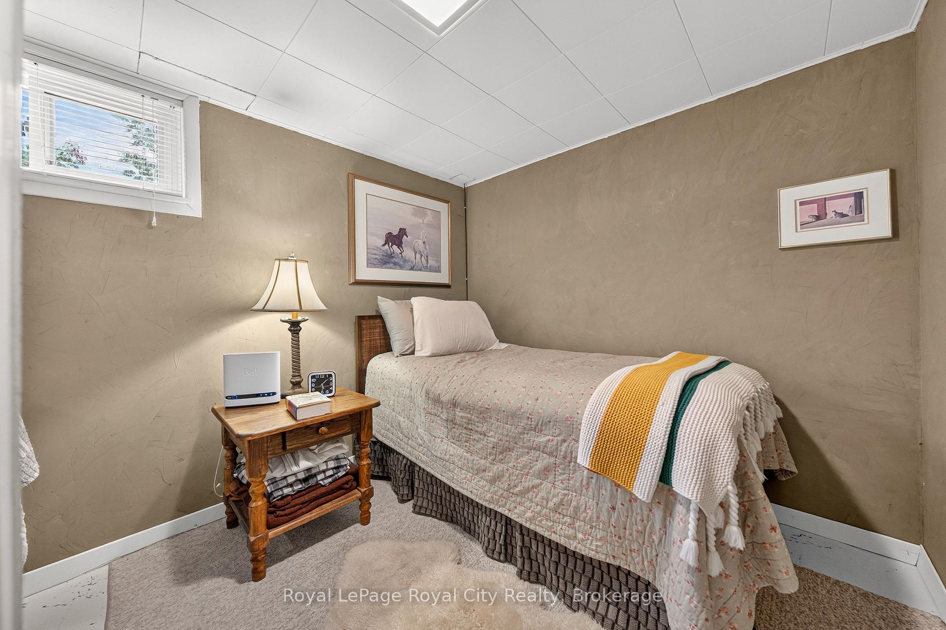 Photo 34 of 12 Tobey Avenue, Guelph, St. George's — HOMEH