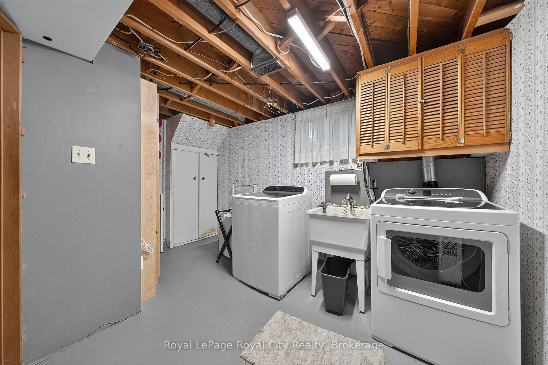 Photo 37 of 12 Tobey Avenue, Guelph, St. George's — HOMEH