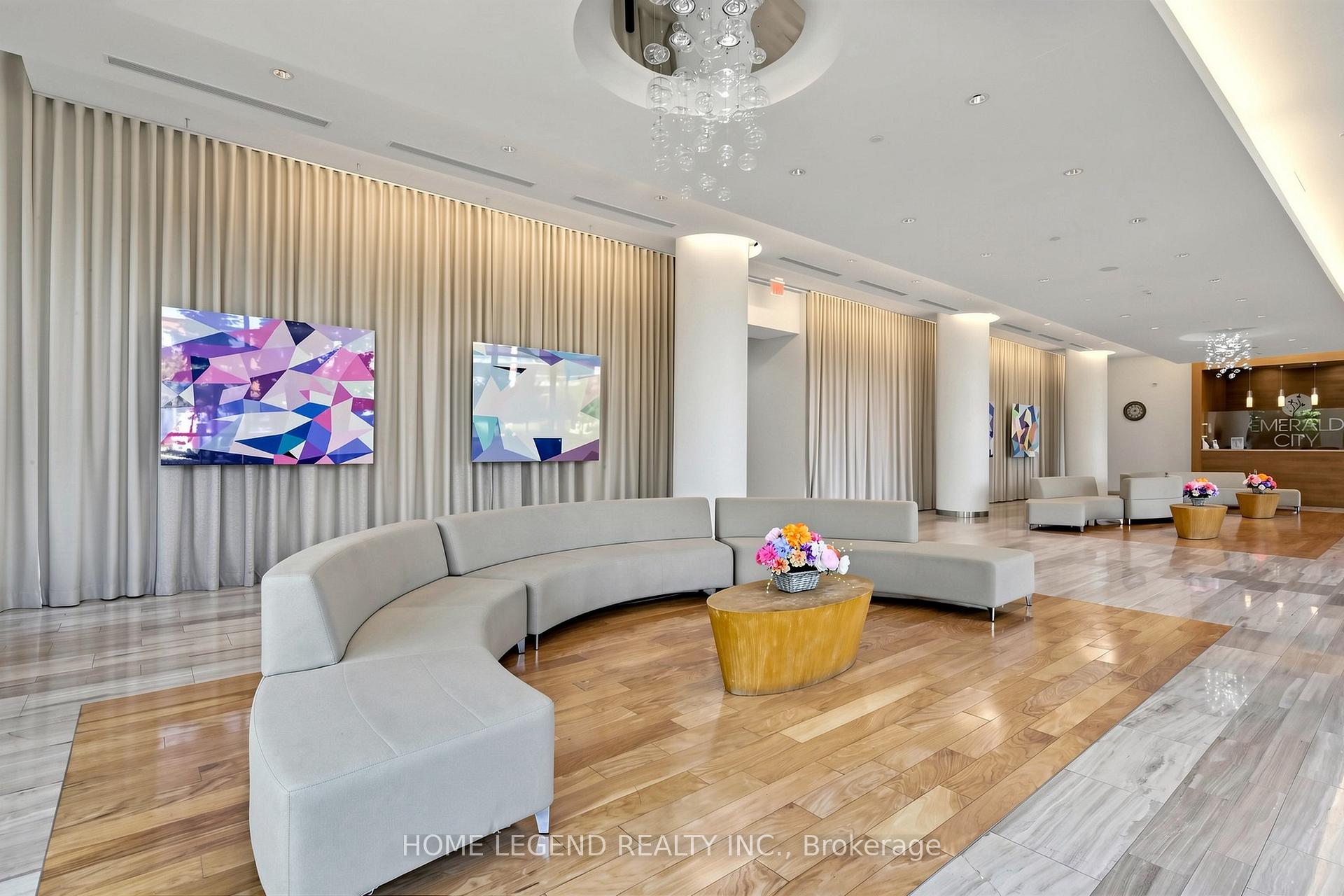 Photo 3 of Unit 1104, 62 Forest Manor Road, North York, Henry Farm — HOMEH