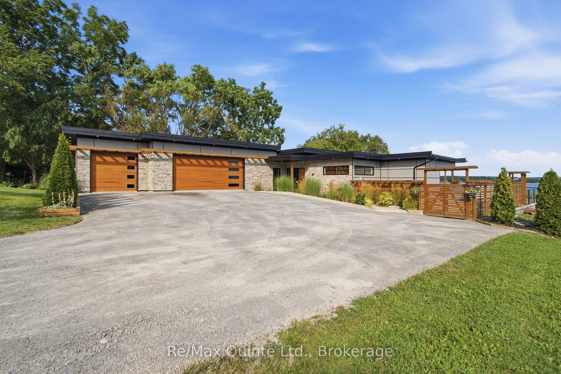 Photo 2 of 8 Bayview Point Road, Prince Edward County, Ameliasburg Ward — HOMEH