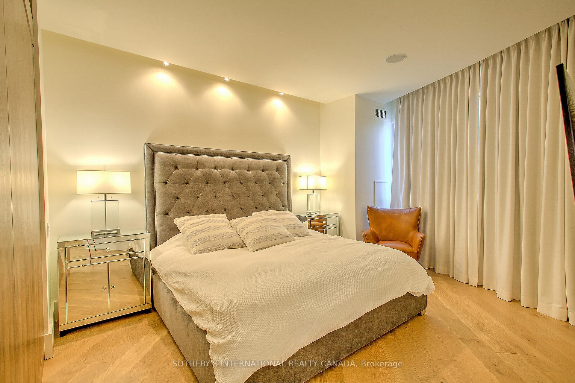 Photo 20 of Unit 2101, 20 Blue Jays Way, Toronto, Waterfront Communities — HOMEH