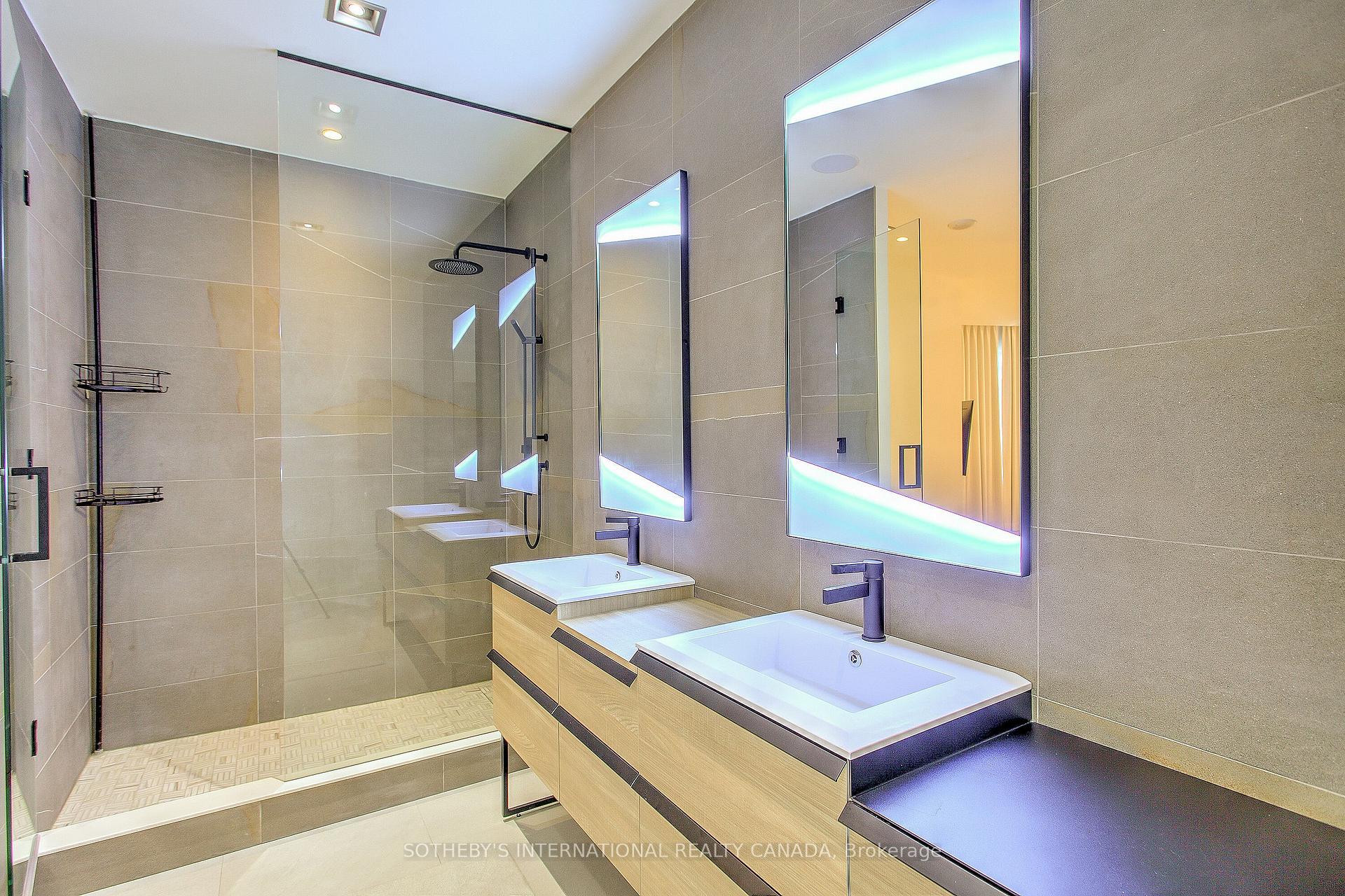 Photo 22 of Unit 2101, 20 Blue Jays Way, Toronto, Waterfront Communities — HOMEH