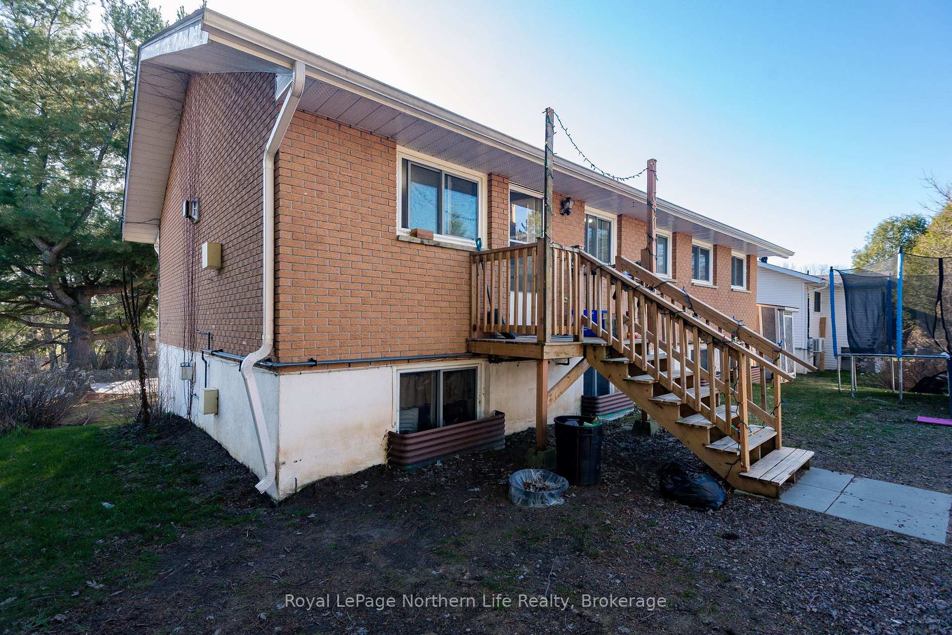 Photo 4 of 500 Valley View Drive N, Powassan — HOMEH