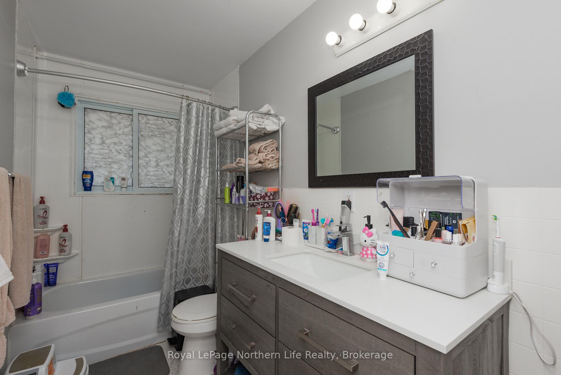Photo 16 of 500 Valley View Drive N, Powassan — HOMEH