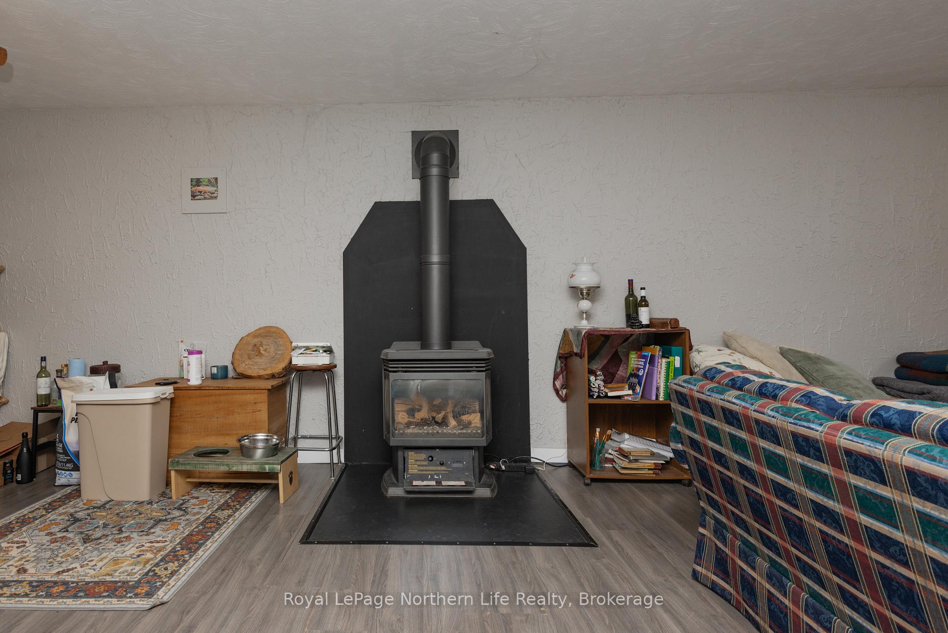 Photo 31 of 500 Valley View Drive N, Powassan — HOMEH