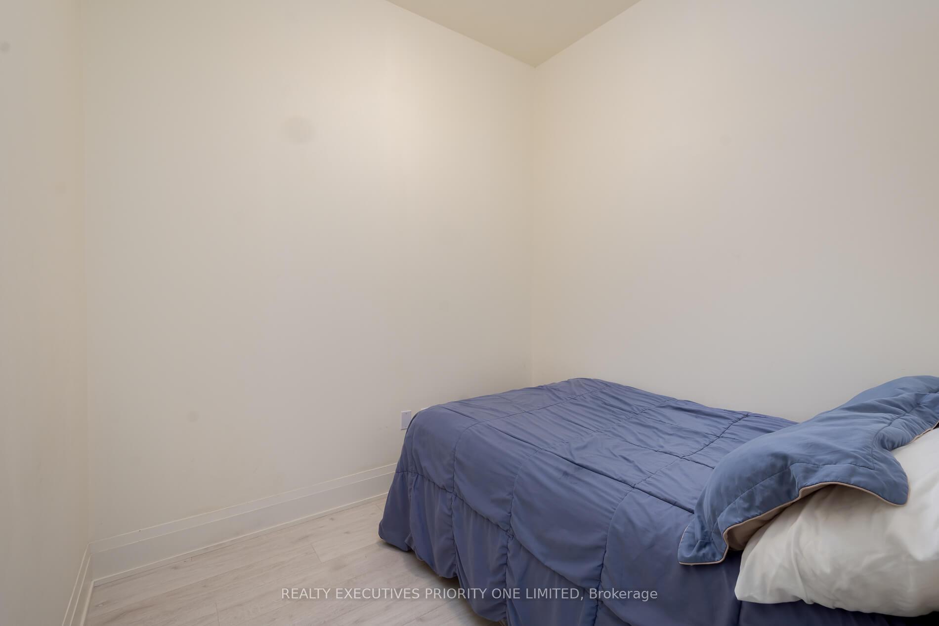 Photo 16 of Unit 707, 9000 Jane Street, Vaughan, Vellore Village — HOMEH