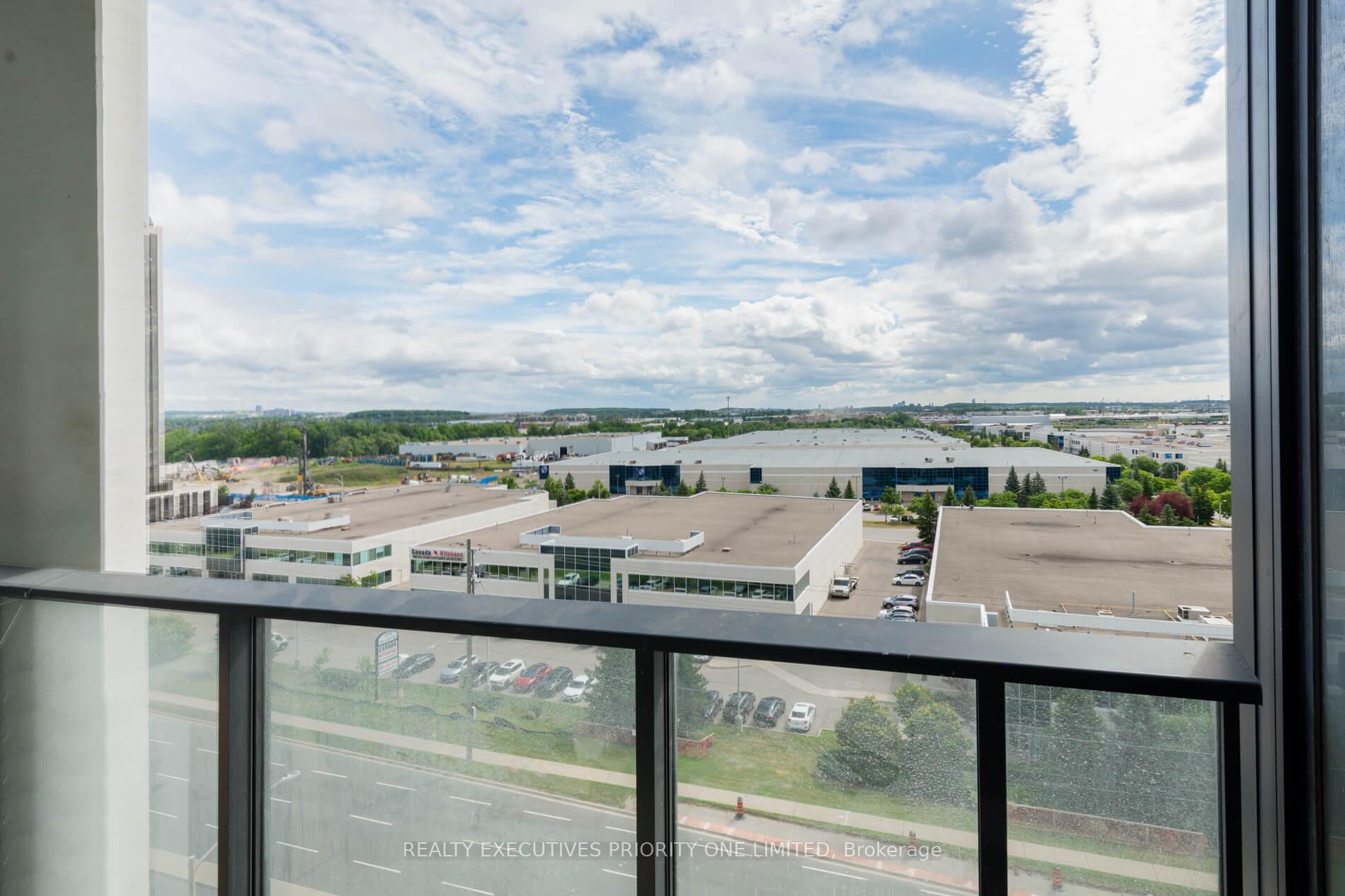 Photo 17 of Unit 707, 9000 Jane Street, Vaughan, Vellore Village — HOMEH