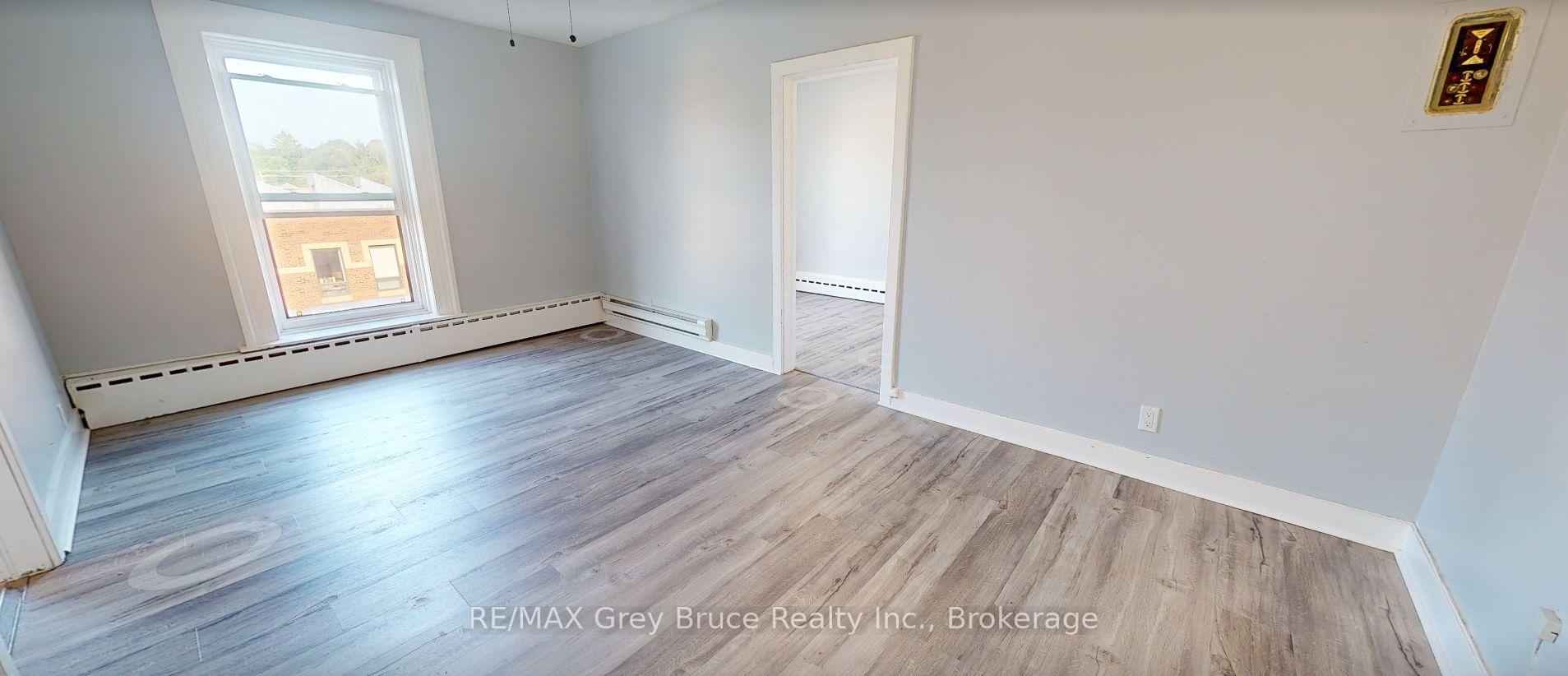 Photo 3 of Unit 6, 844 2nd Avenue E, Owen Sound — HOMEH