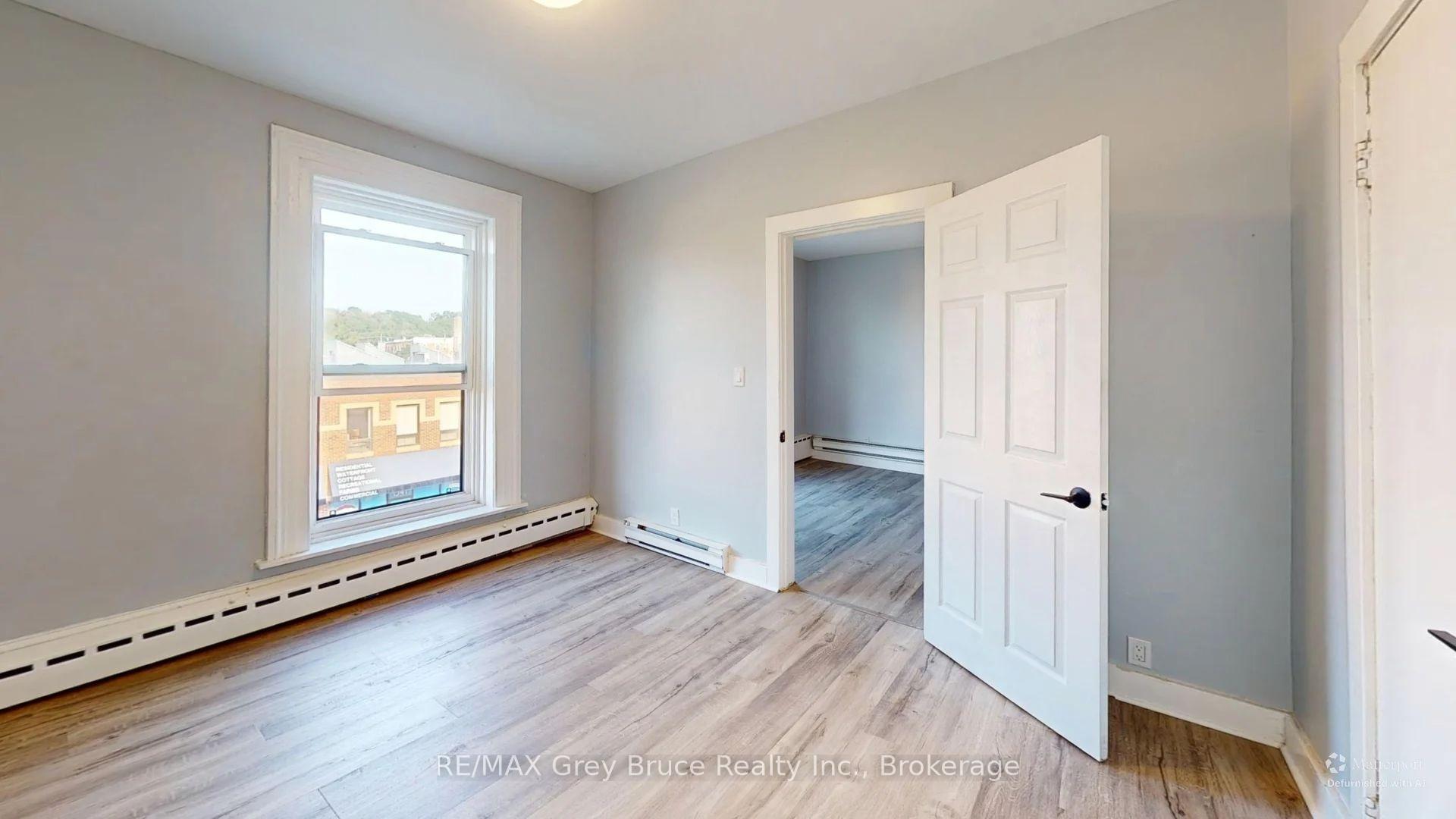 Photo 10 of Unit 6, 844 2nd Avenue E, Owen Sound — HOMEH