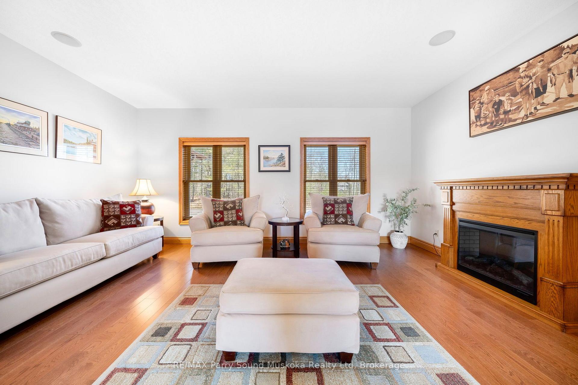 Photo 13 of 217 South Shore Road, The Archipelago, Archipelago North — HOMEH
