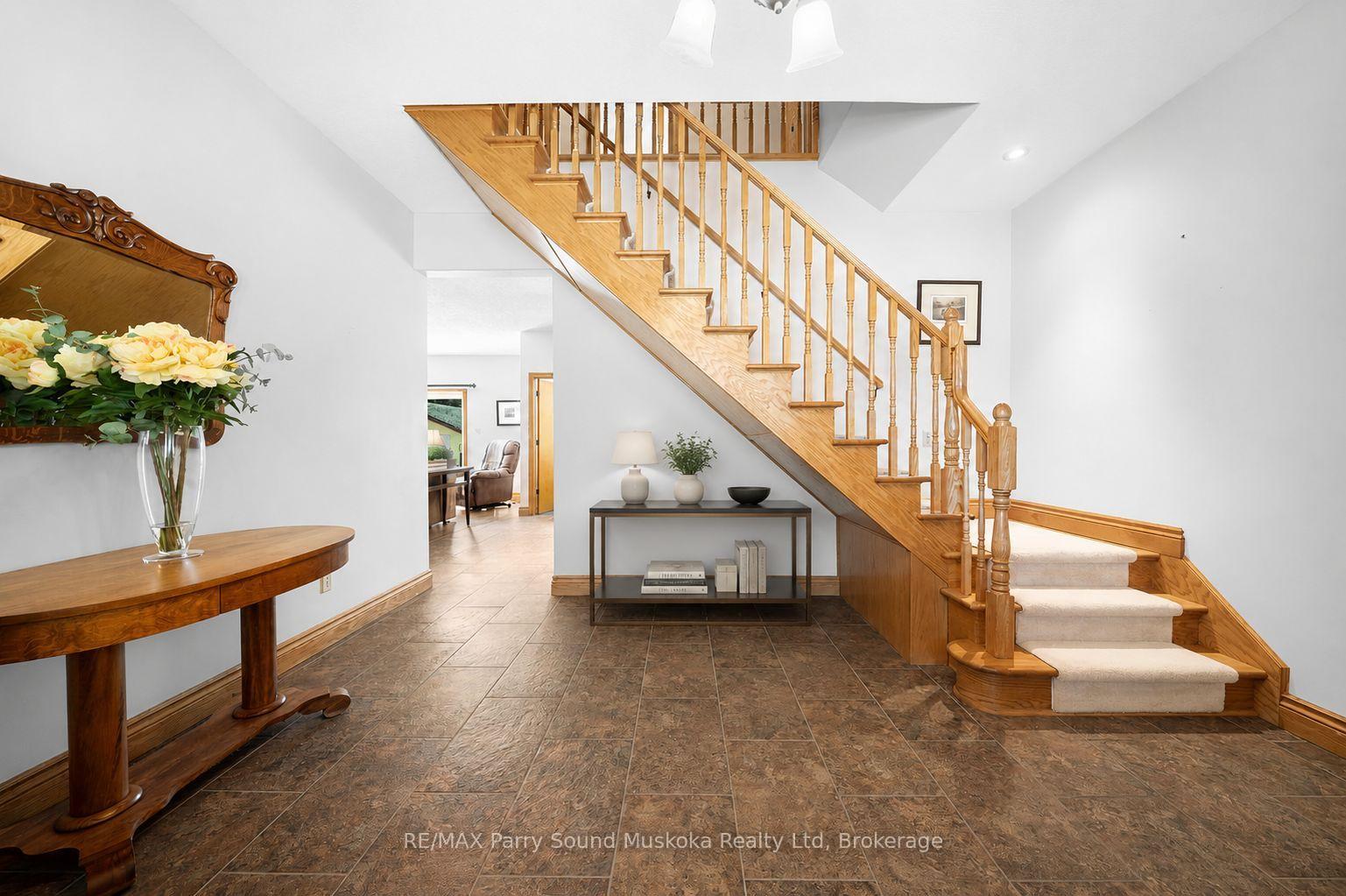 Photo 28 of 217 South Shore Road, The Archipelago, Archipelago North — HOMEH