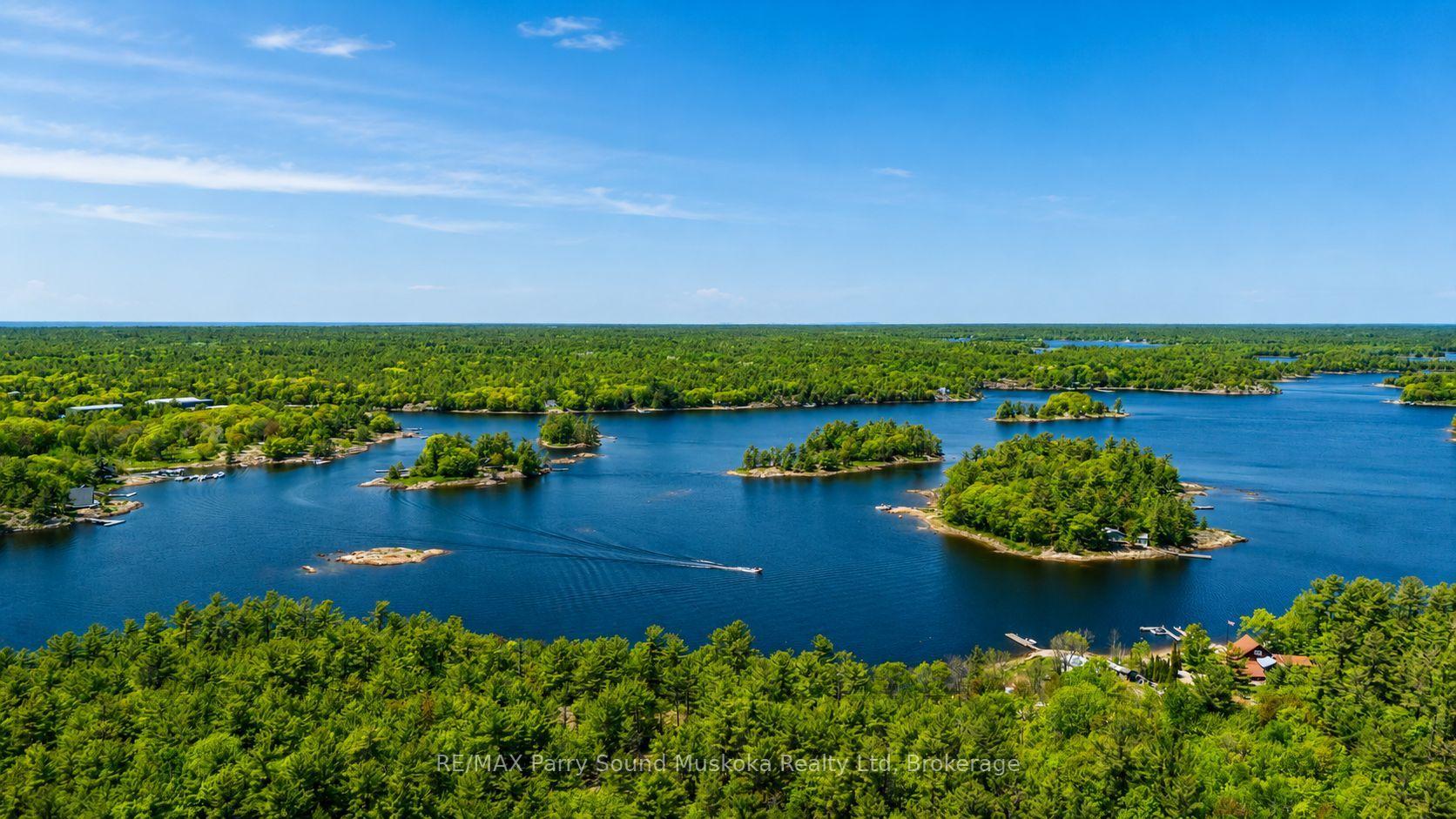 Photo 76 of 217 South Shore Road, The Archipelago, Archipelago North — HOMEH
