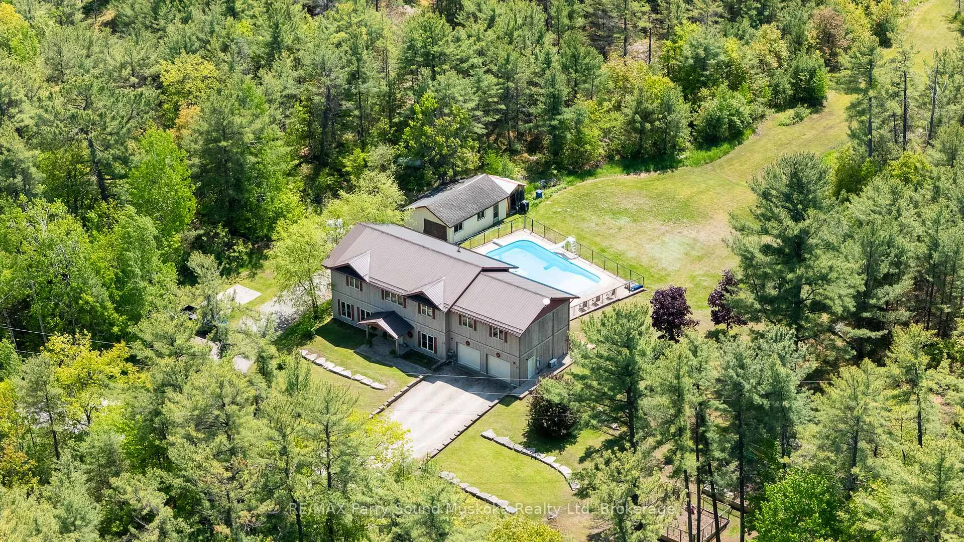 Photo 4 of 217 South Shore Road, The Archipelago, Archipelago North — HOMEH