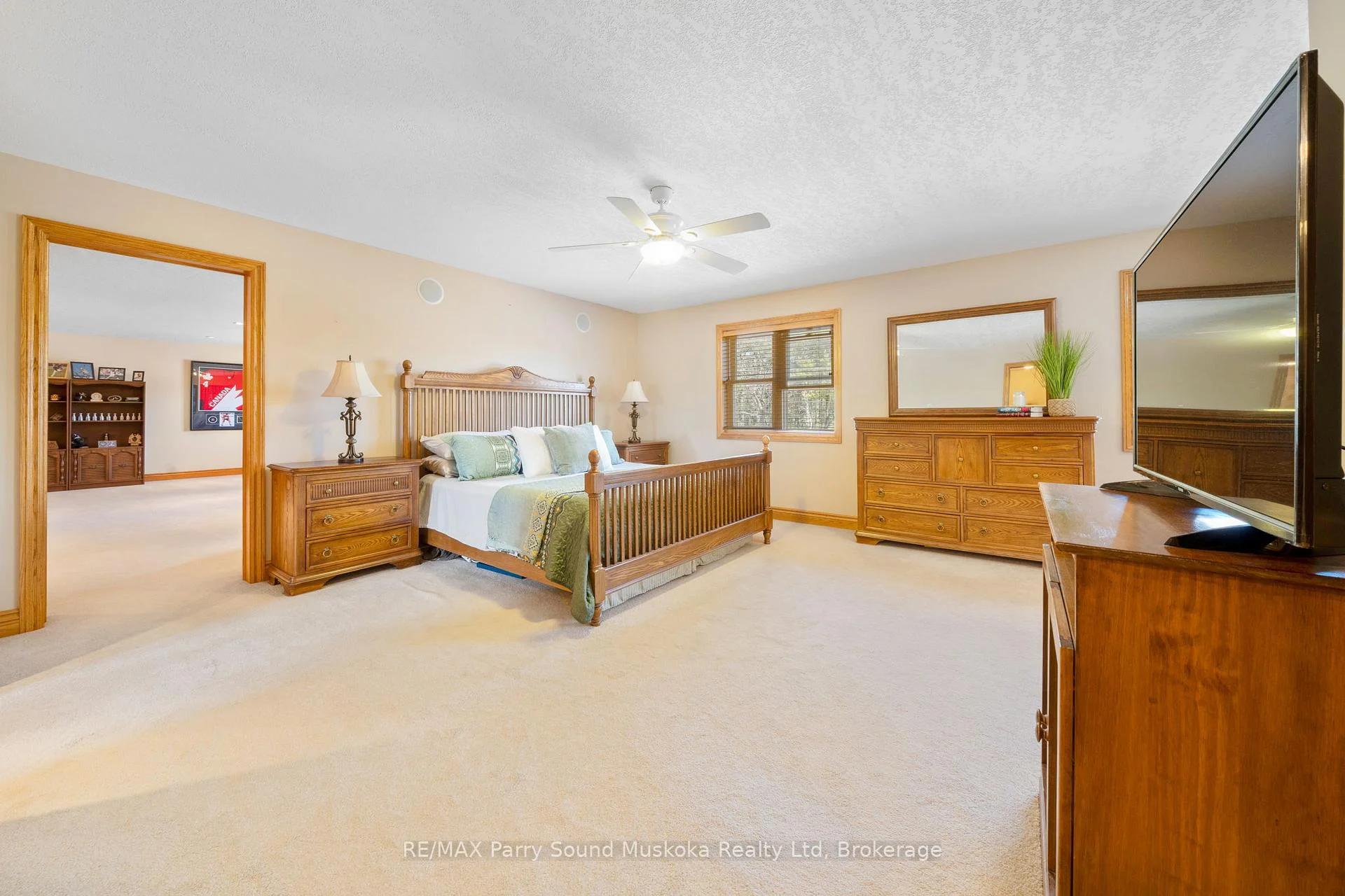 Photo 74 of 217 South Shore Road, The Archipelago, Archipelago North — HOMEH