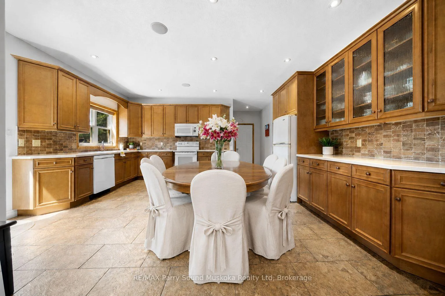 Photo 82 of 217 South Shore Road, The Archipelago, Archipelago North — HOMEH