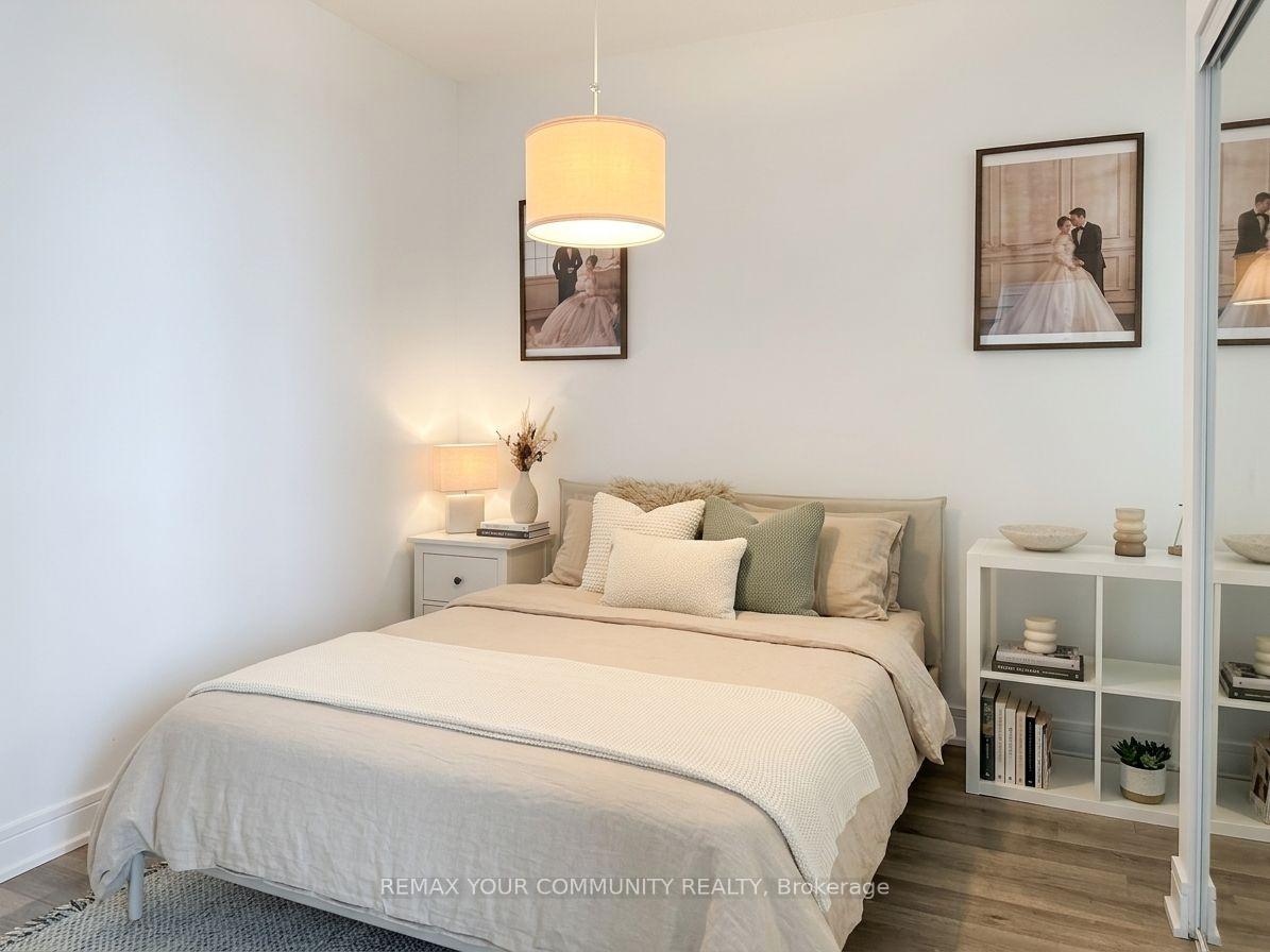 Photo 4 of Unit 3712, 28 Ted Rogers Way, Toronto, Church-Yonge Corridor — HOMEH