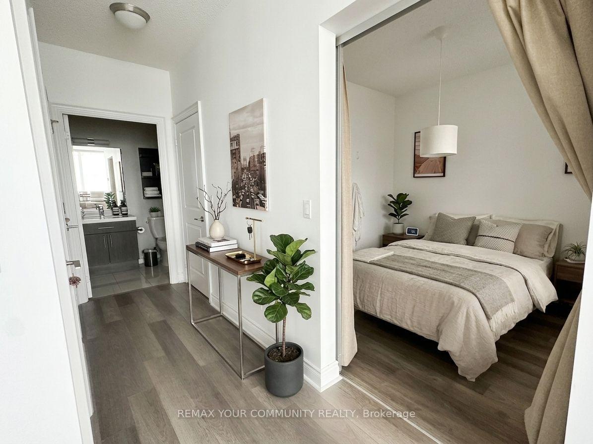 Photo 5 of Unit 3712, 28 Ted Rogers Way, Toronto, Church-Yonge Corridor — HOMEH