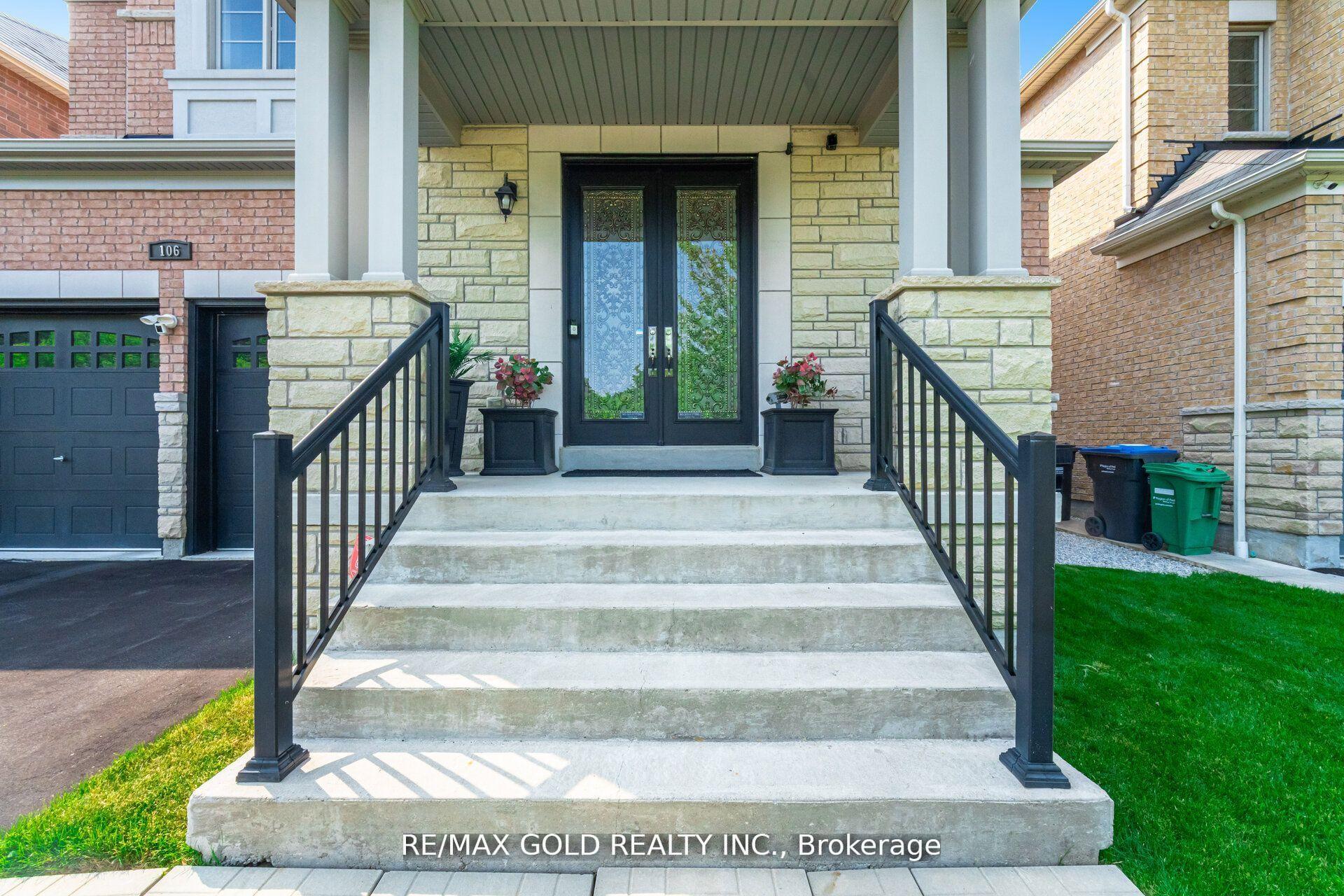 Photo 2 of 106 Rising Hill Ridge, Brampton, Bram West — HOMEH