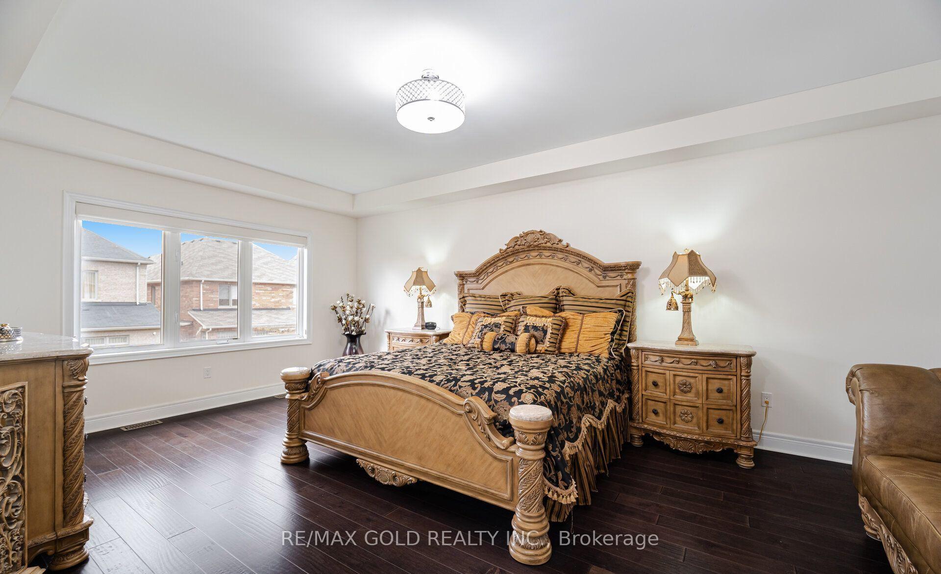 Photo 28 of 106 Rising Hill Ridge, Brampton, Bram West — HOMEH