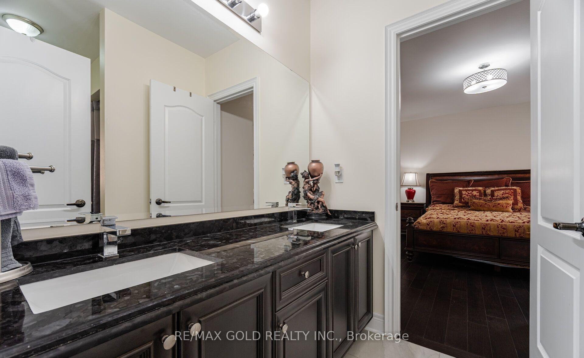 Photo 35 of 106 Rising Hill Ridge, Brampton, Bram West — HOMEH