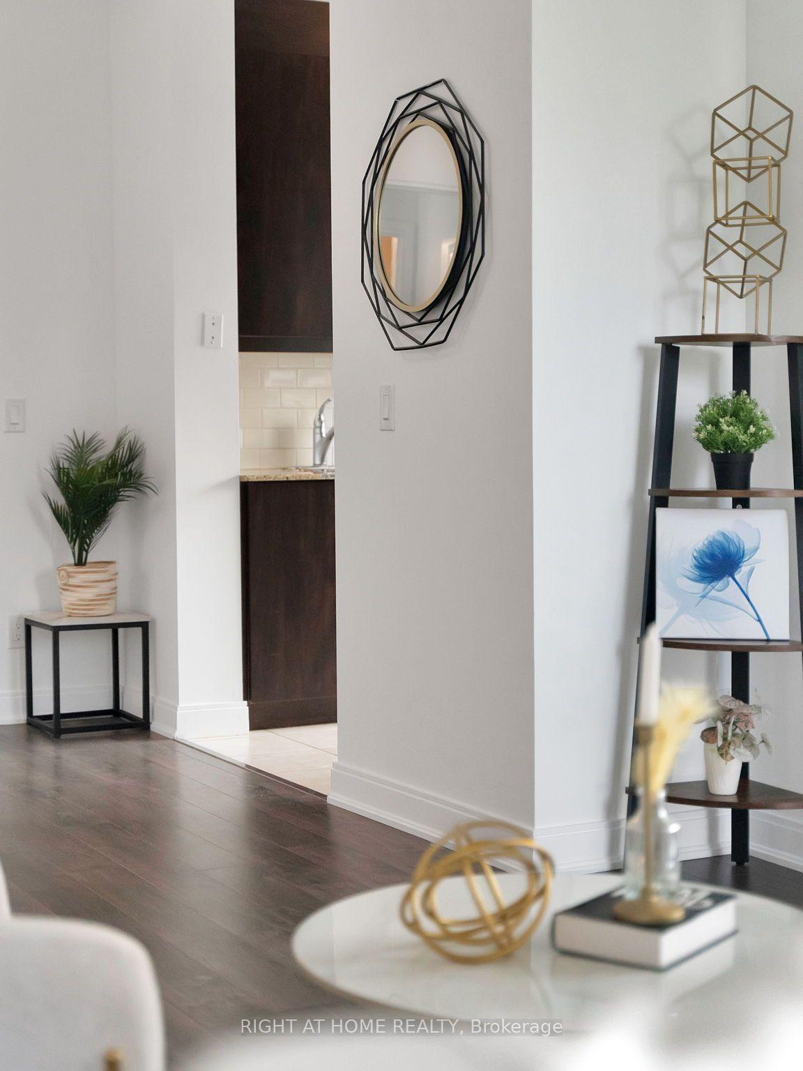 Photo 28 of Unit 812, 88 Broadway Avenue, Toronto, Mount Pleasant West — HOMEH