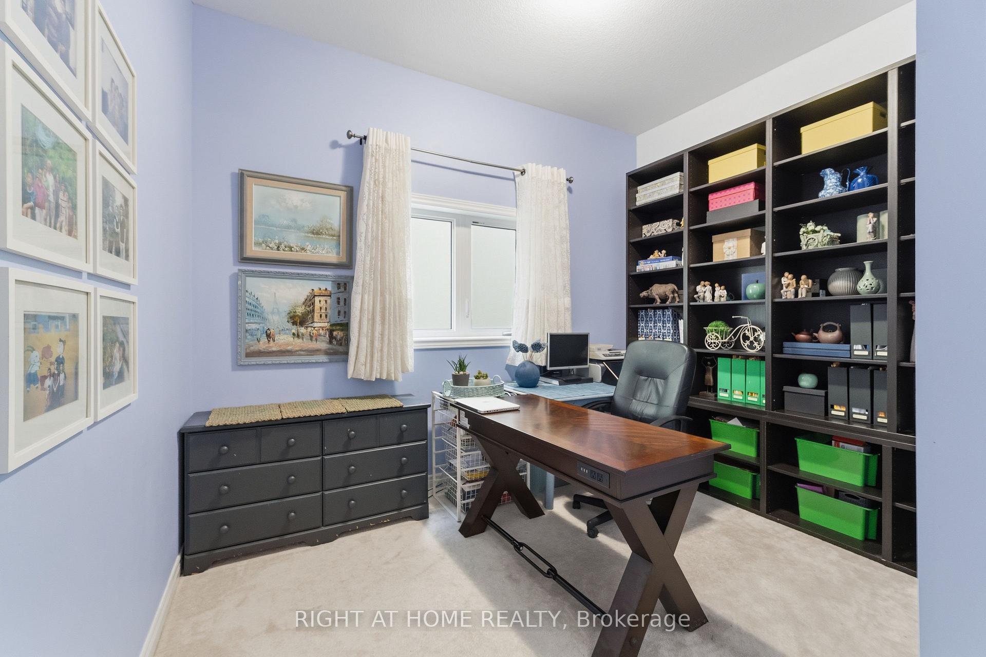 Photo 14 of 38 Weaver Drive, Hamilton, Meadowlands — HOMEH